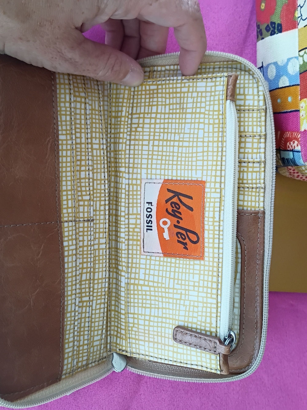 Fossil City Birds Purse And Wallet Set - Picture 9 of 13